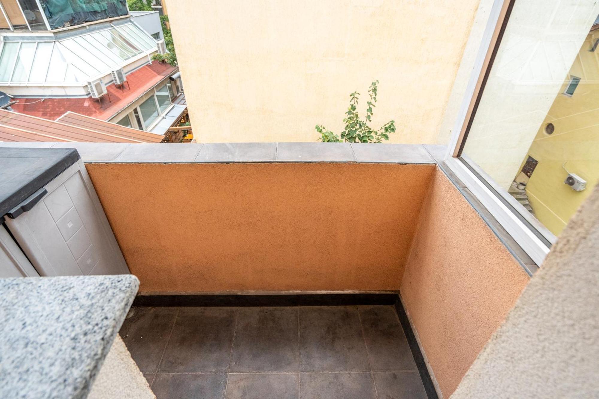 2bdr Retro Coziness Appartamento