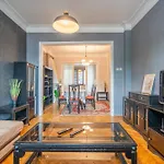 2Bdr Retro Coziness