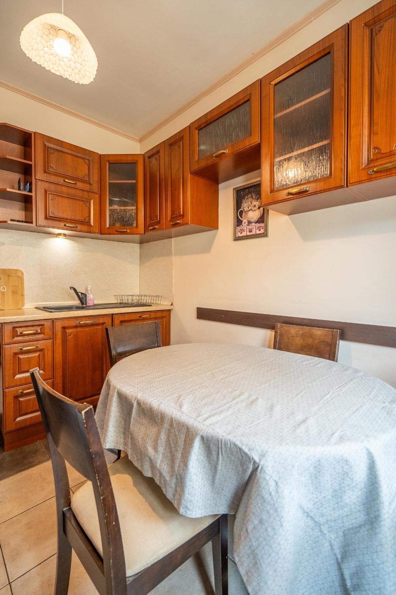 2bdr Retro Coziness Apartment