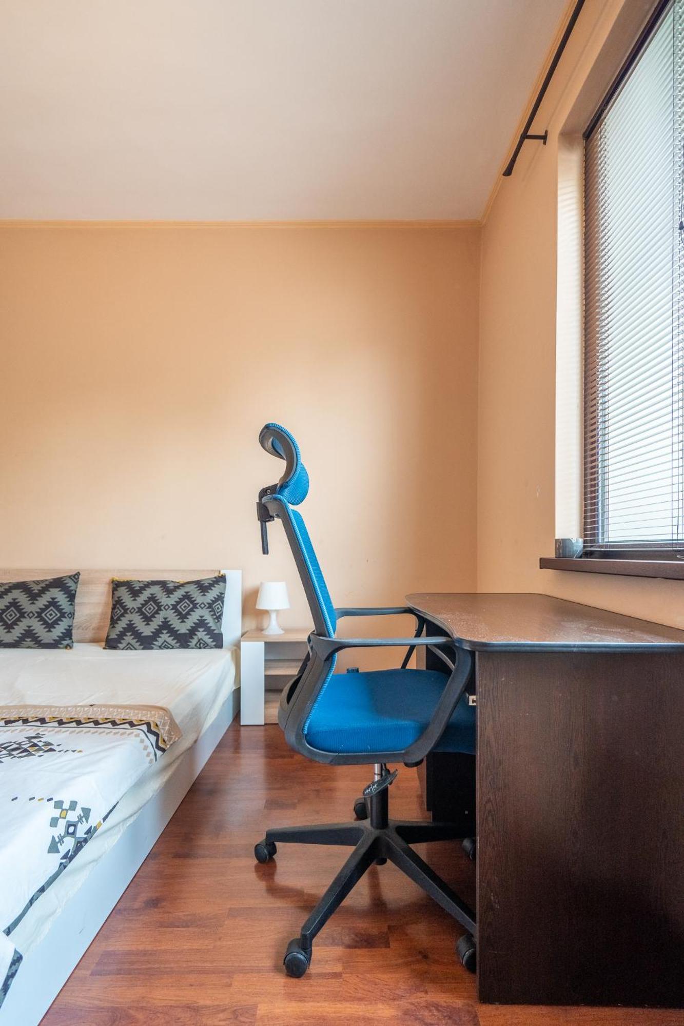 Apartment 2bdr Retro Coziness